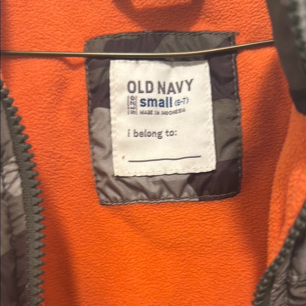Old Navy Green and Orange Puffer Vest - Picture 2 of 5